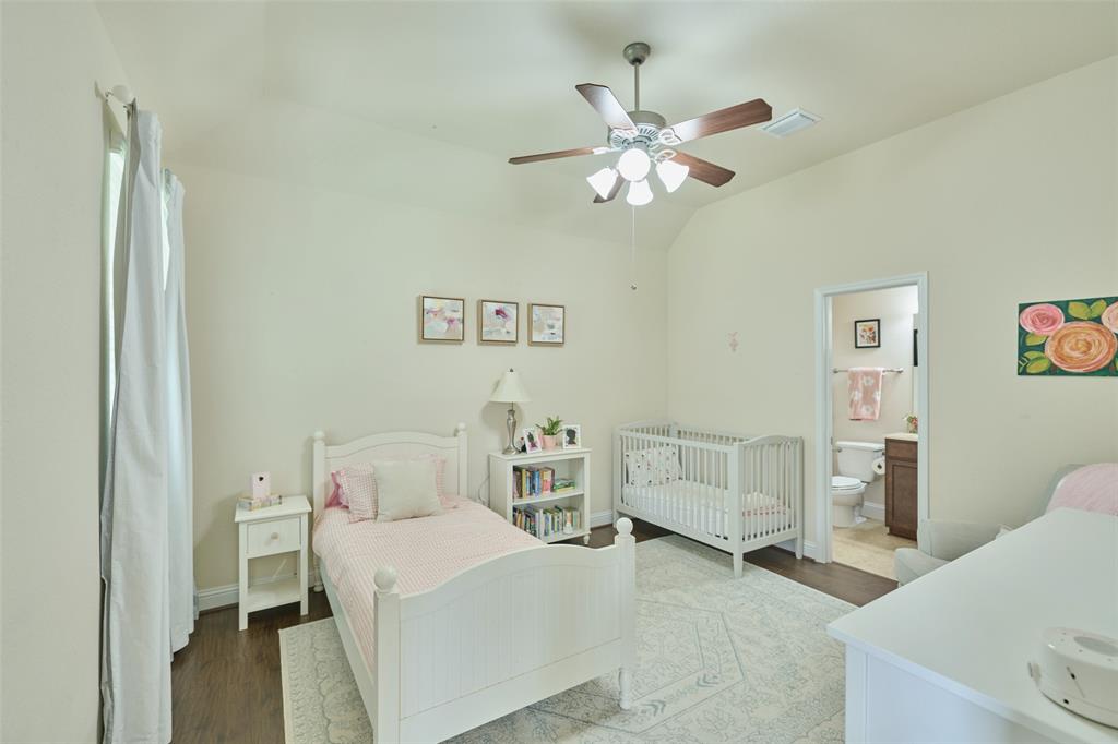 38 S Pinto Point Circle, The Woodlands, Texas image 29