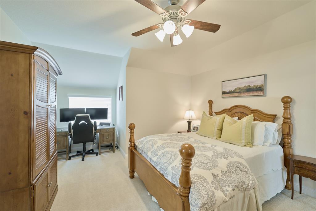 38 S Pinto Point Circle, The Woodlands, Texas image 36