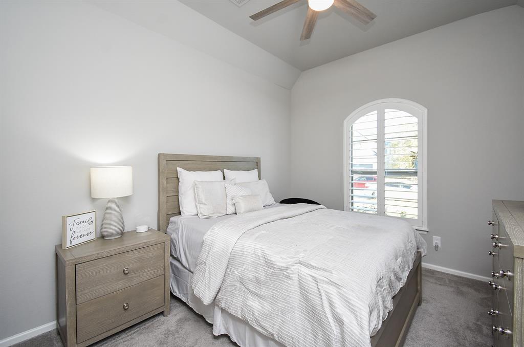 31443 Splitting Willow Way, Fulshear, Texas image 3