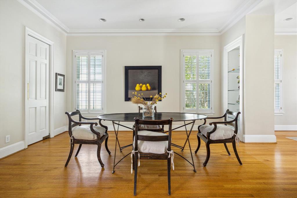6632 Brompton Road