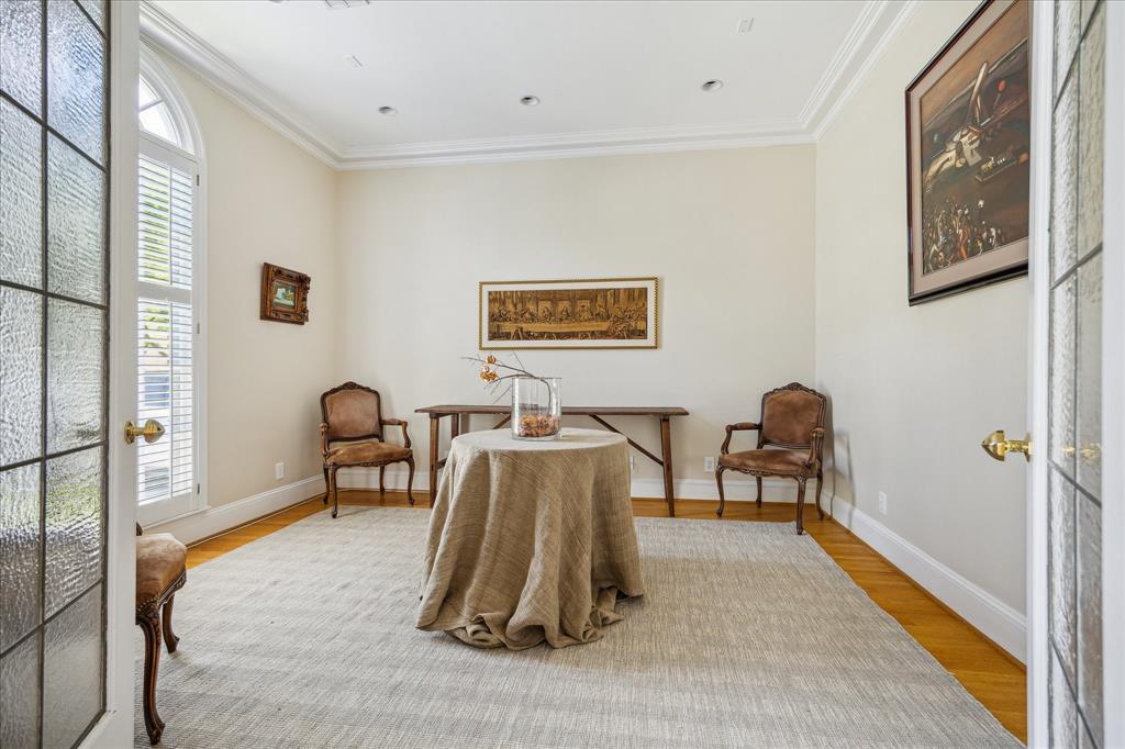 6632 Brompton Road