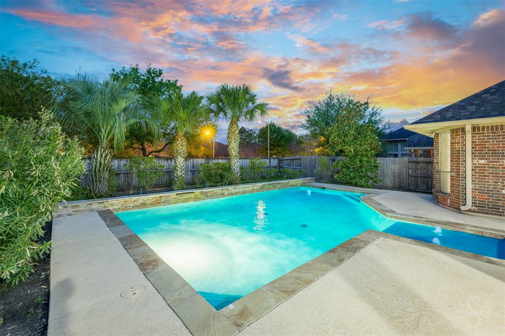 28211 Carmel River Court, Fulshear, Texas image 32