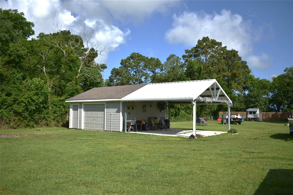 12207 Cherry Point Drive, Dayton, Texas image 24