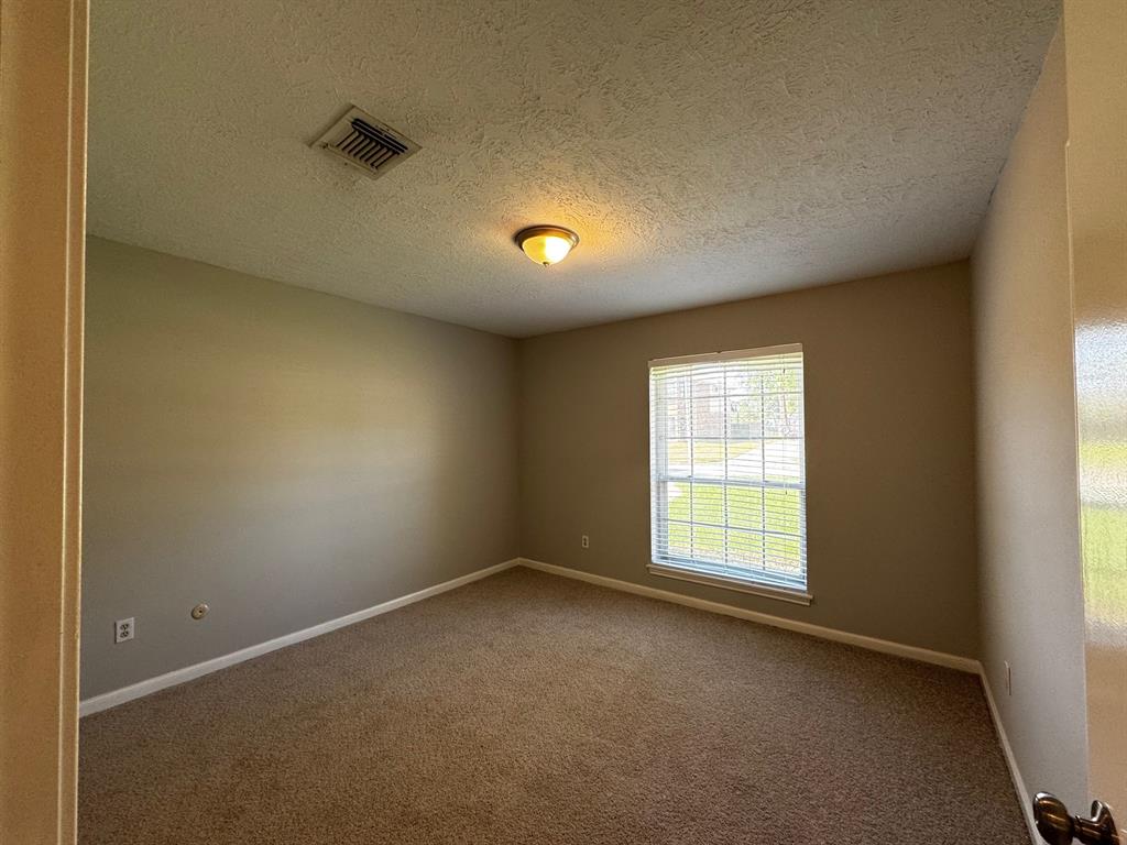 1421 Green Briar Drive, Huntsville, Texas image 27