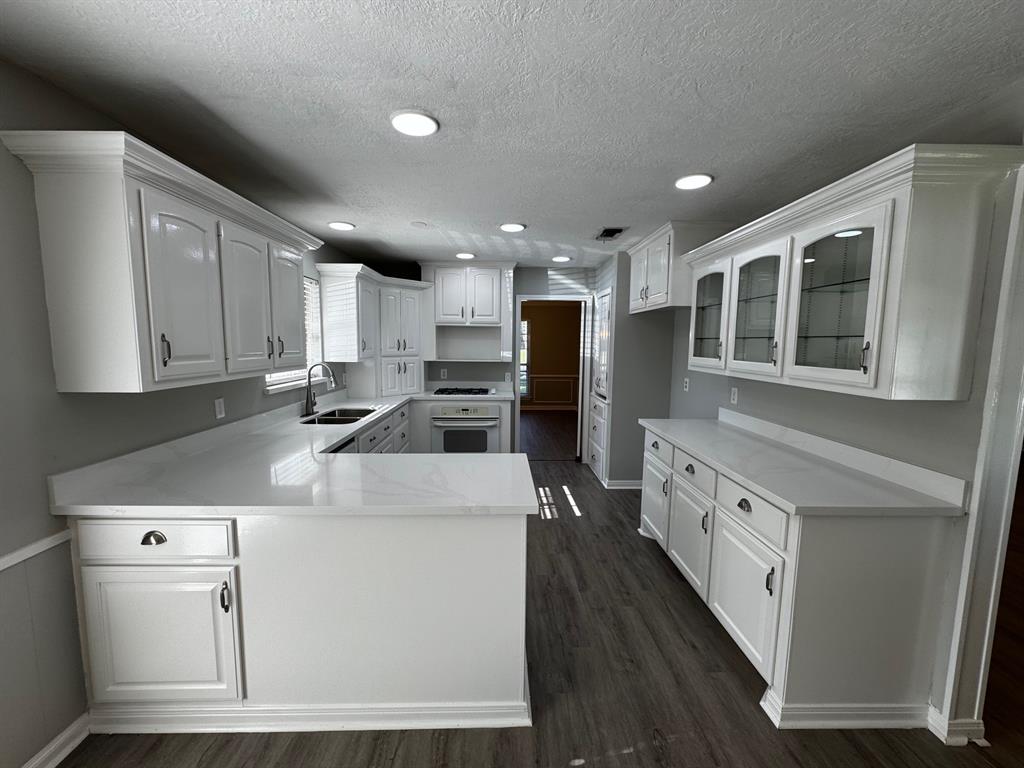 1421 Green Briar Drive, Huntsville, Texas image 10