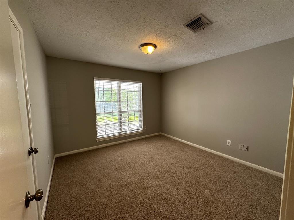 1421 Green Briar Drive, Huntsville, Texas image 26