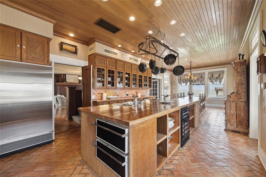 102 S R Street, La Porte, Texas image 30