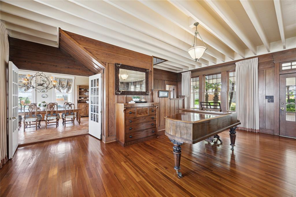 102 S R Street, La Porte, Texas image 33
