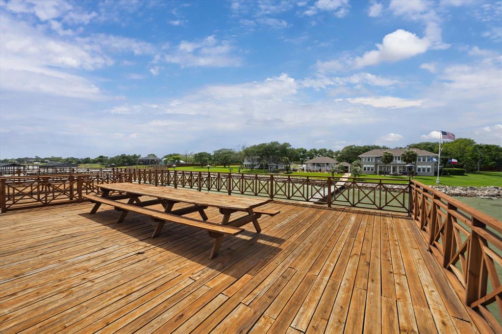 102 S R Street, La Porte, Texas image 10