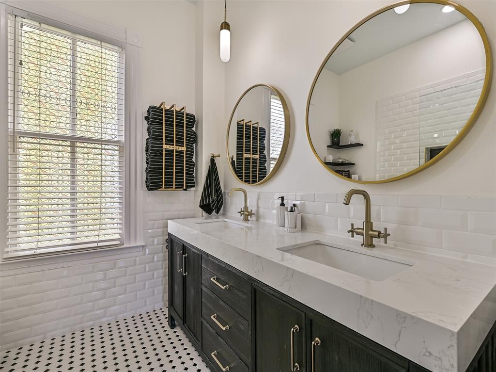 1515 24th Street, Galveston, Texas image 34