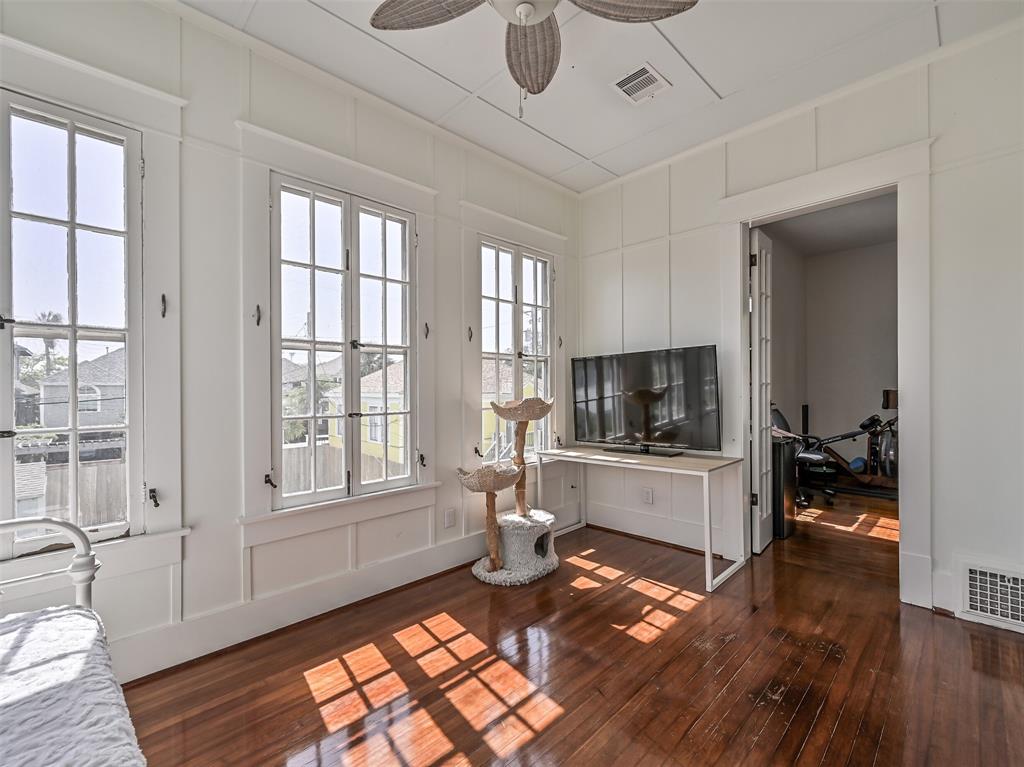 1515 24th Street, Galveston, Texas image 41