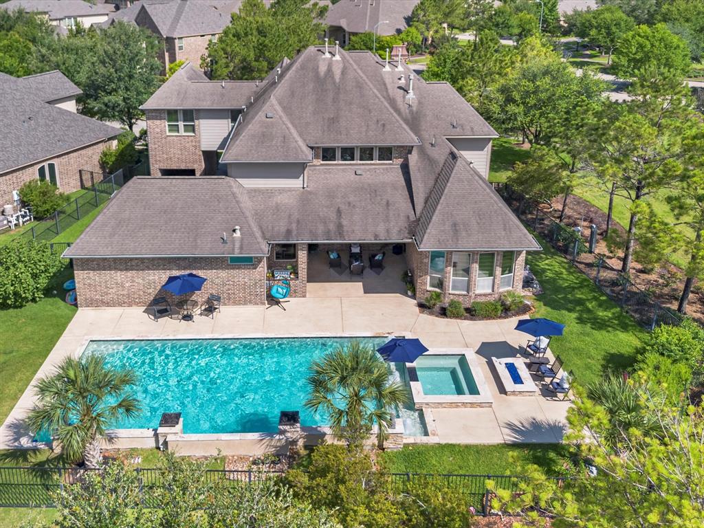 19003 Cove Manor Drive, Cypress, Texas image 46