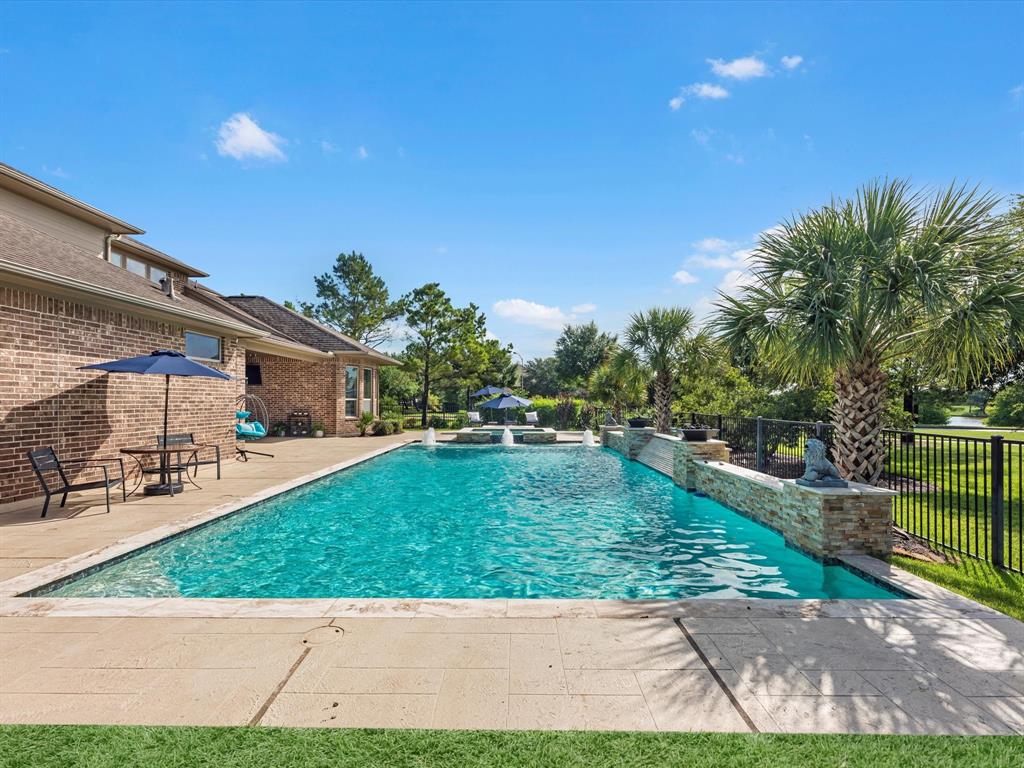 19003 Cove Manor Drive, Cypress, Texas image 49