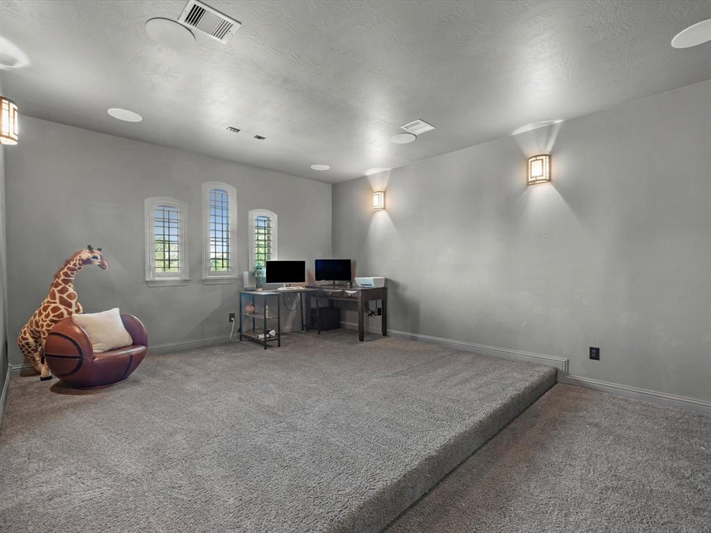 19003 Cove Manor Drive, Cypress, Texas image 32