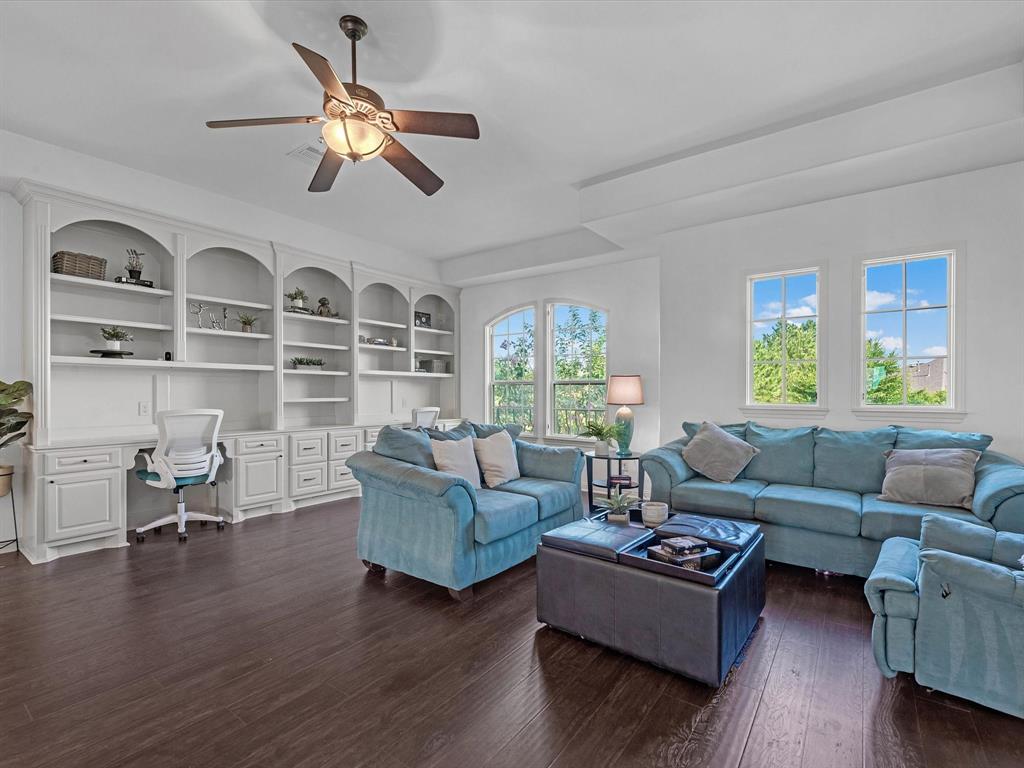 19003 Cove Manor Drive, Cypress, Texas image 30