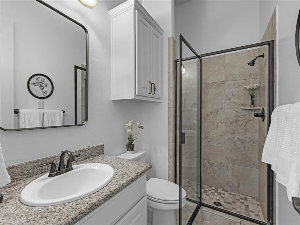 19003 Cove Manor Drive, Cypress, Texas image 28