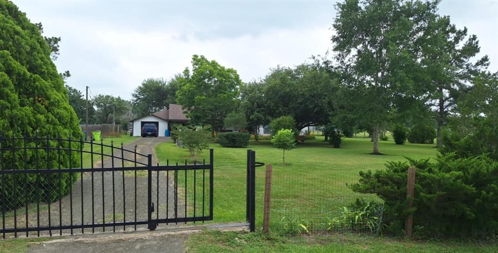 3011 Pisces Street, Rosenberg, Texas image 4