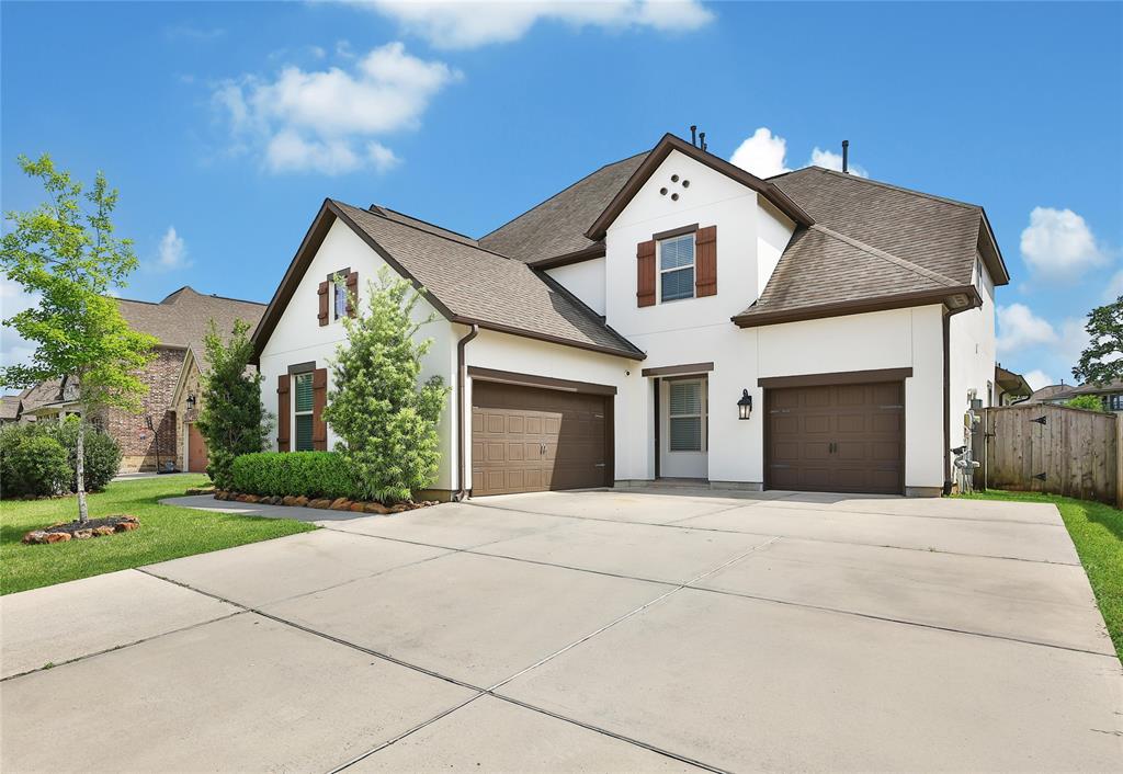 2803 Barclay Lake Lane, Spring, Texas image 2