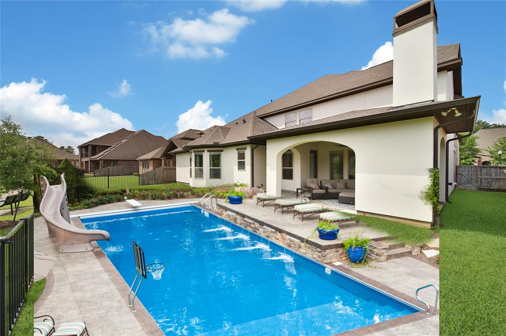 2803 Barclay Lake Lane, Spring, Texas image 5