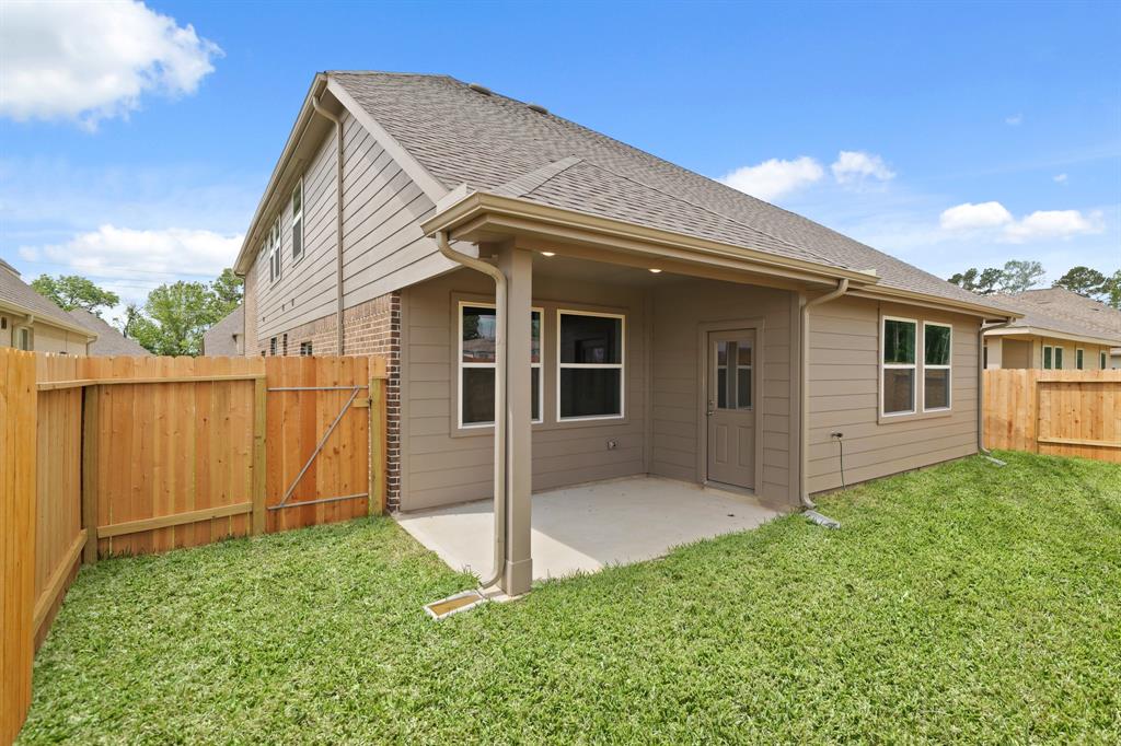 12074 Noble Heart Drive, Willis, Texas image 25