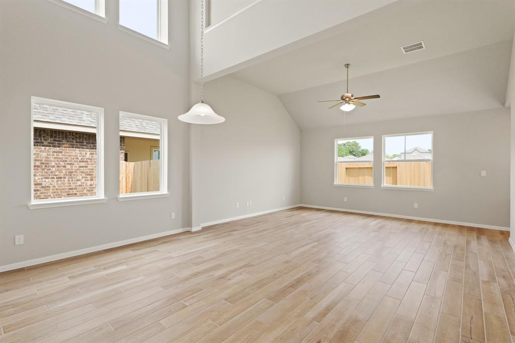 12074 Noble Heart Drive, Willis, Texas image 8