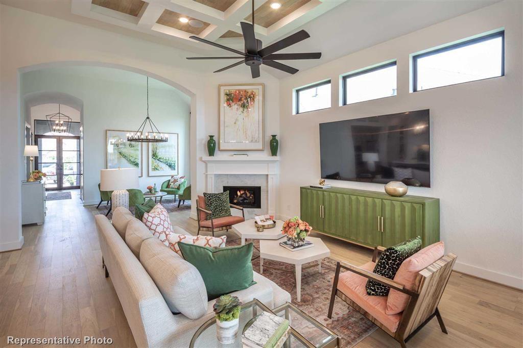 4622 Sleepy Retreat Trail, Fulshear, Texas image 5