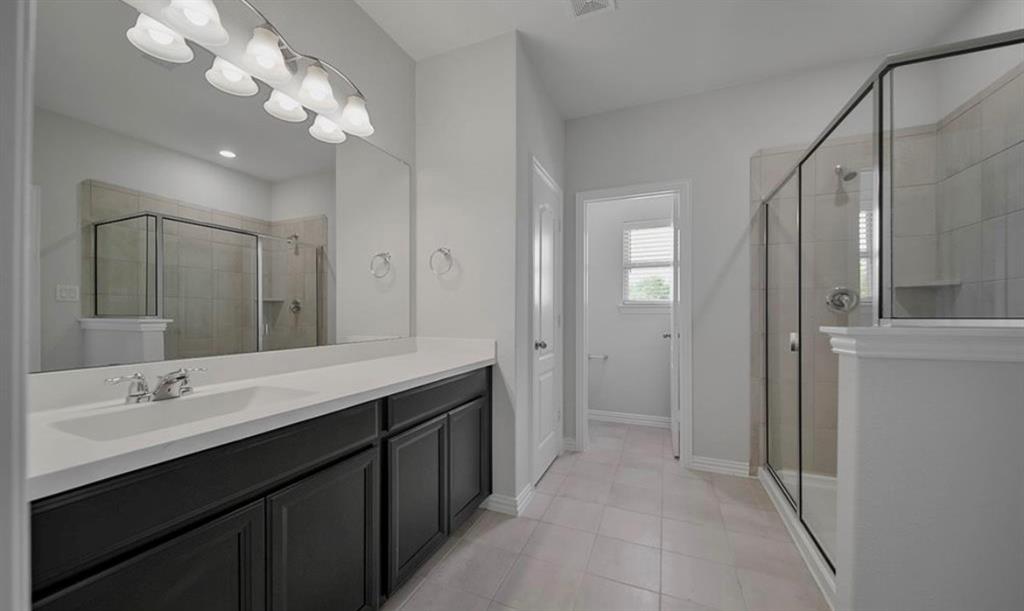 Photo 9 of 12 of 7146 Fannin Street townhome