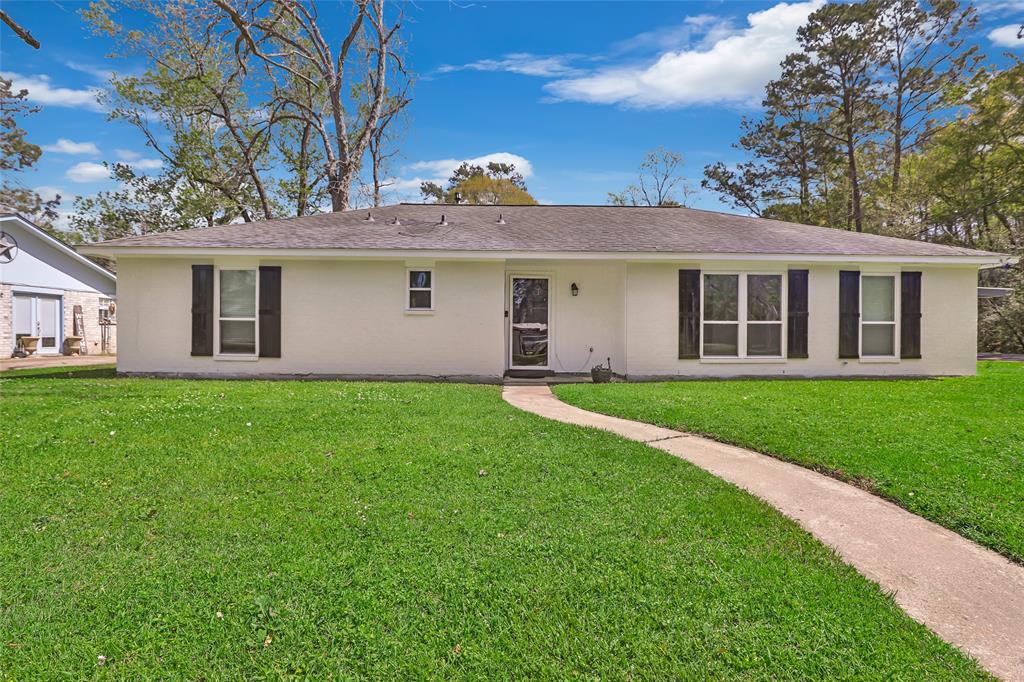2008 Holbrook Street, Dayton, Texas image 2