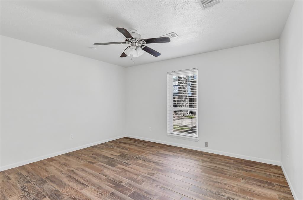 2008 Holbrook Street, Dayton, Texas image 33