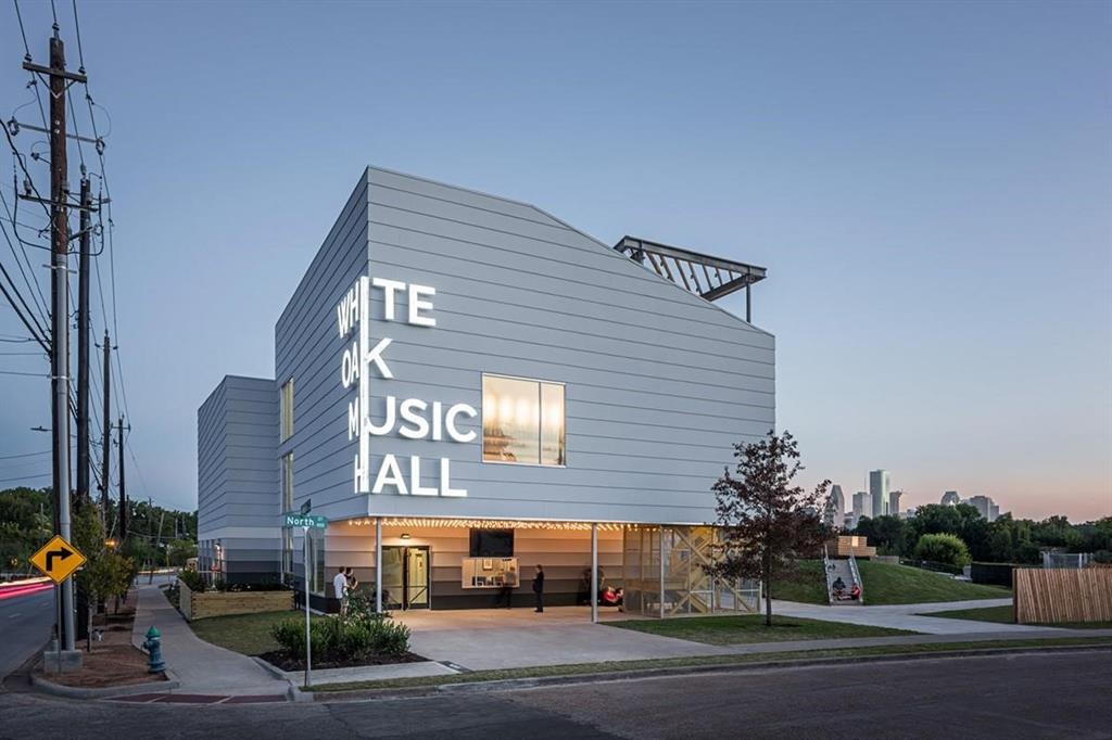 3313 Cavalcade Street, Houston, Texas image 13