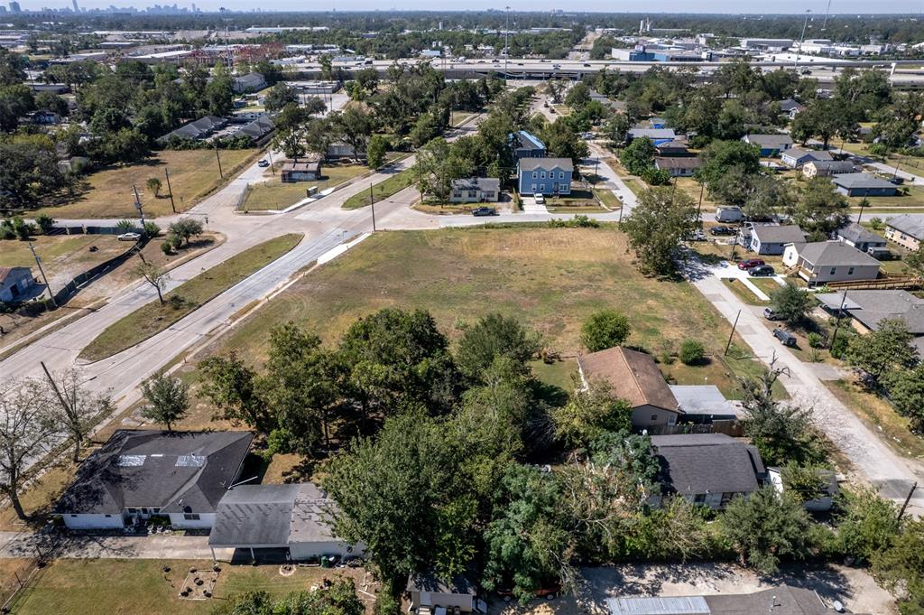3313 Cavalcade Street, Houston, Texas image 14
