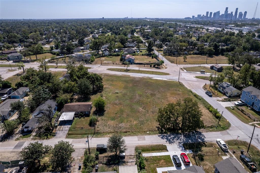 3313 Cavalcade Street, Houston, Texas image 23