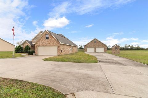 A home in Angleton