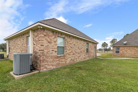 A home in Angleton