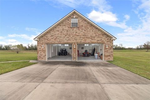 A home in Angleton