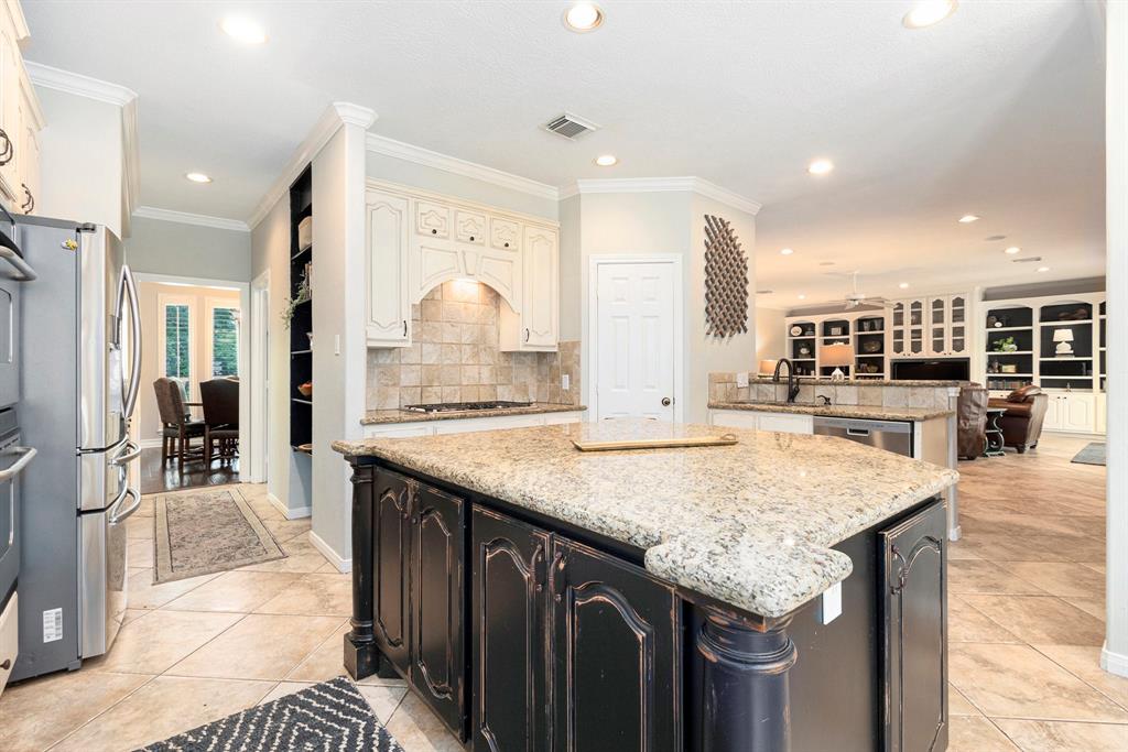 13303 Lost Creek Road, Tomball, Texas image 11