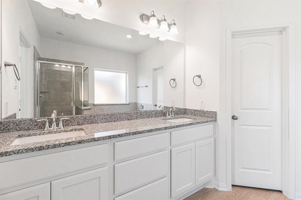 249 Edgewater Drive, West Columbia, Texas image 20