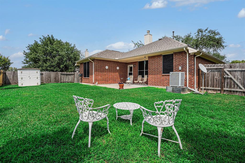 235 River Basin Lane, League City, Texas image 23