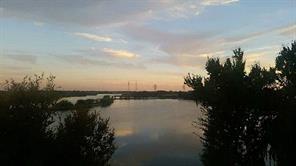 18800 Egret Bay Boulevard 111