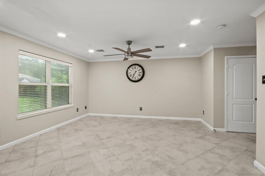 9123 Snapping Turtle Drive, Humble, Texas image 3