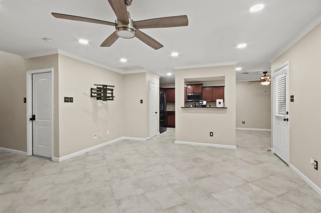 9123 Snapping Turtle Drive, Humble, Texas image 4