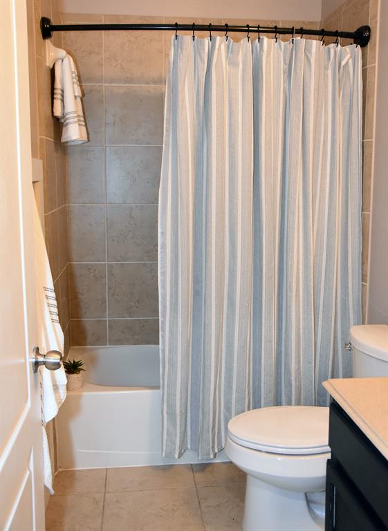 3009 Kurth Canyon Court, League City, Texas image 21