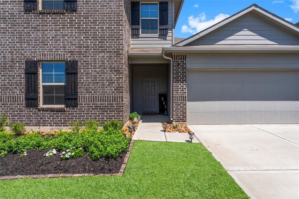 15038 Eastern Wood Road