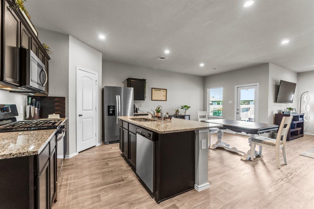 15038 Eastern Wood Road