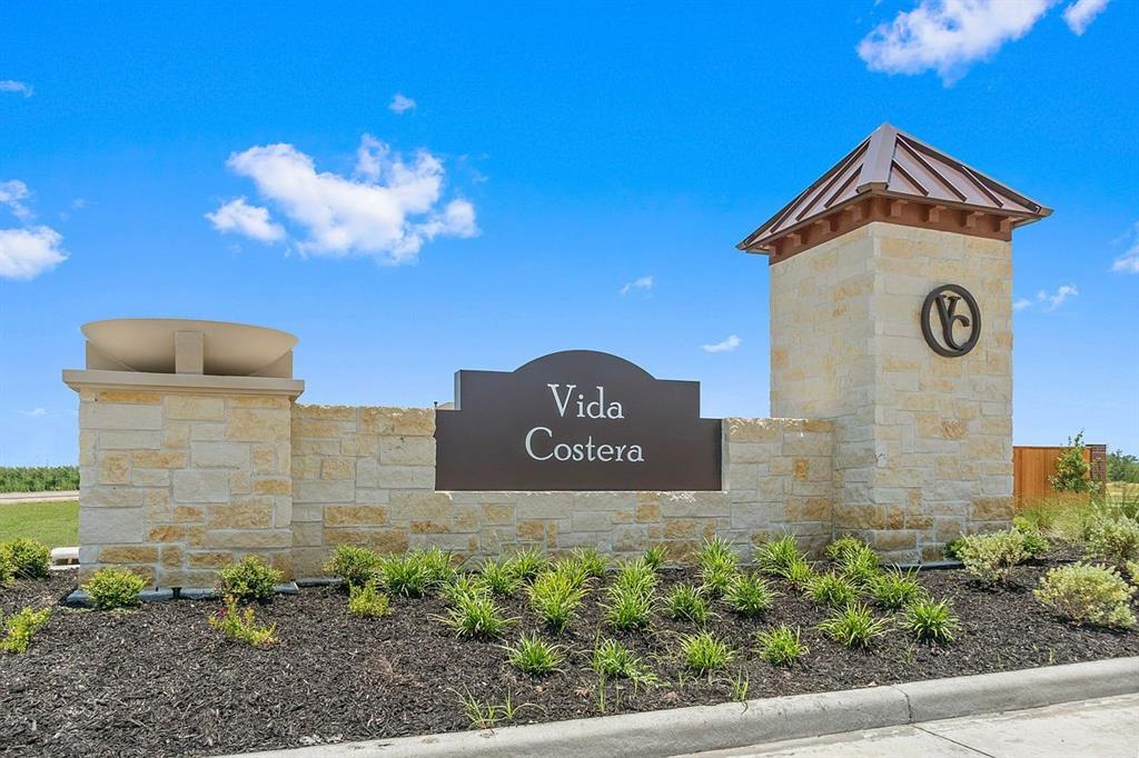 1630 Vista Luna Drive, Texas City, Texas image 5