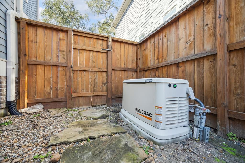 2208 Arlington Street, Houston, Texas image 42