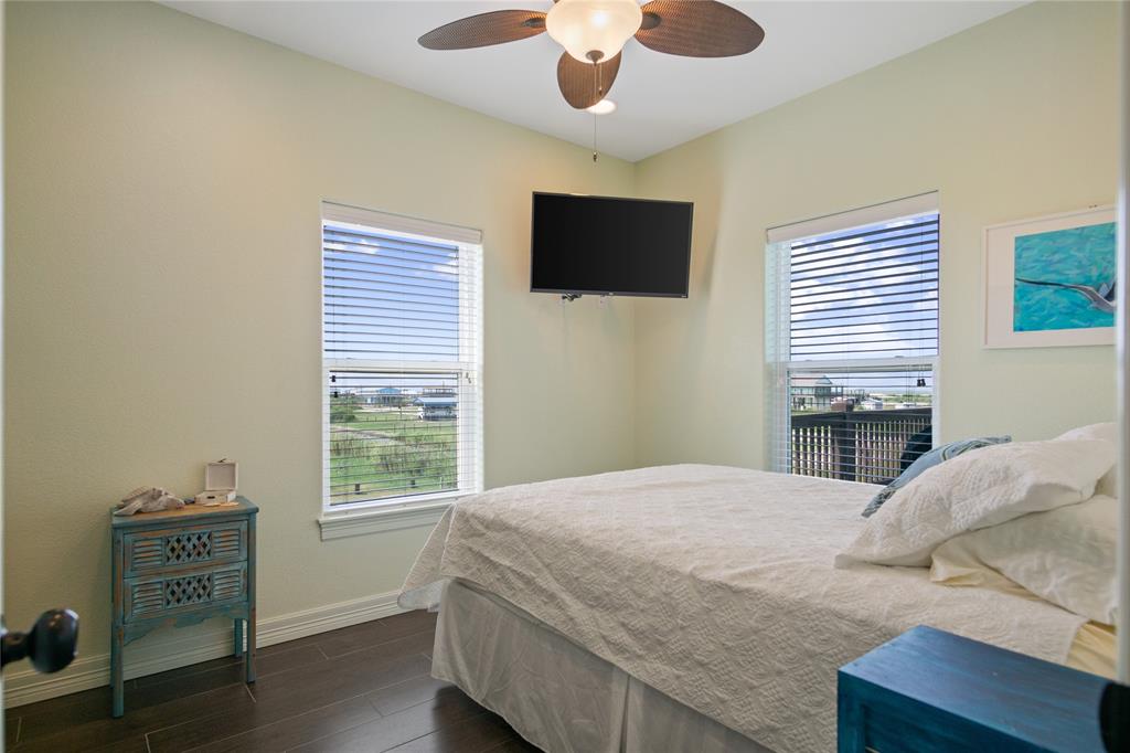 1086 Pennington Street, Gilchrist, Texas image 28