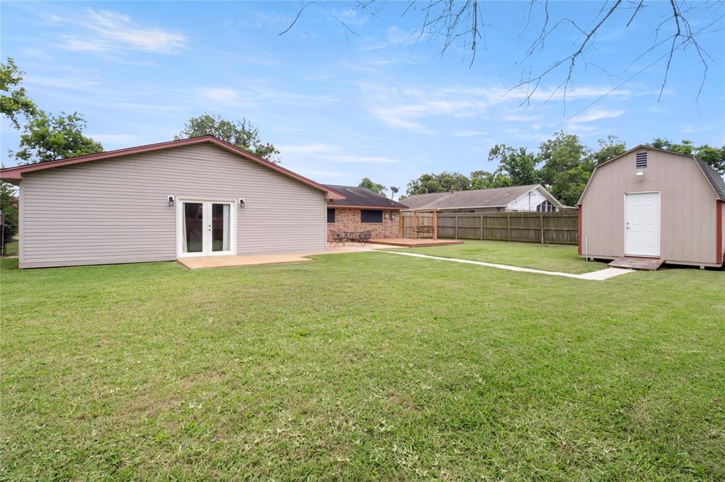 542 Sycamore Street, Lake Jackson, Texas image 19