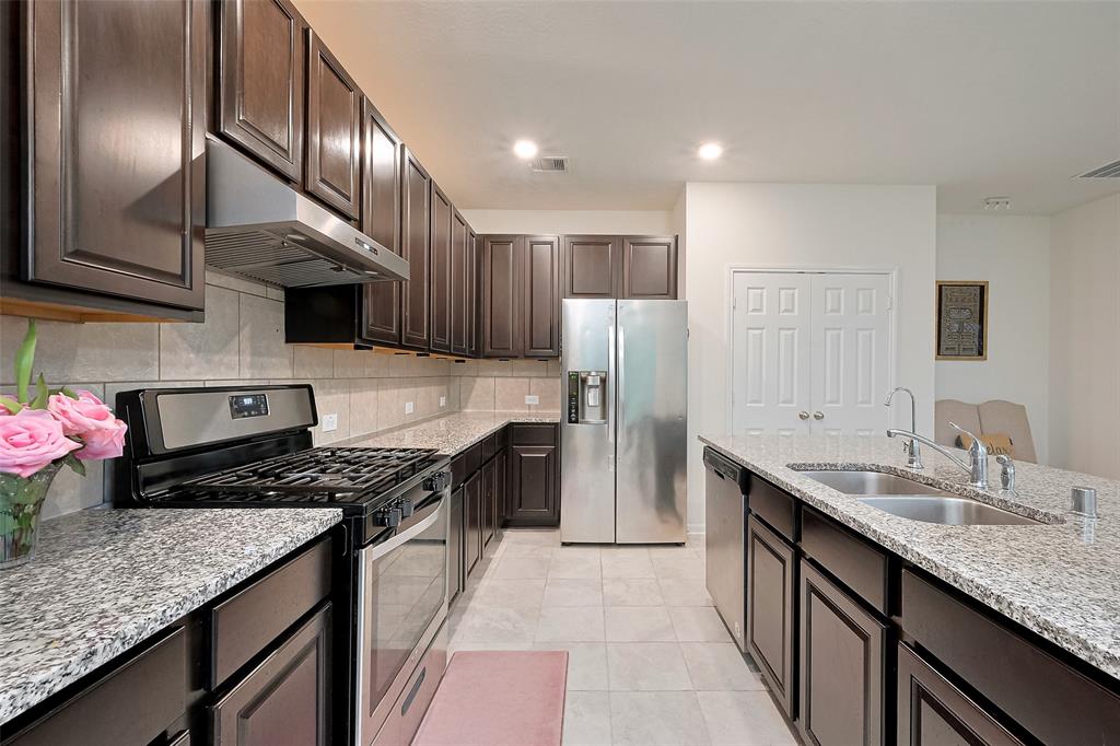 22511 Strathmore Drive, Richmond, Texas image 15