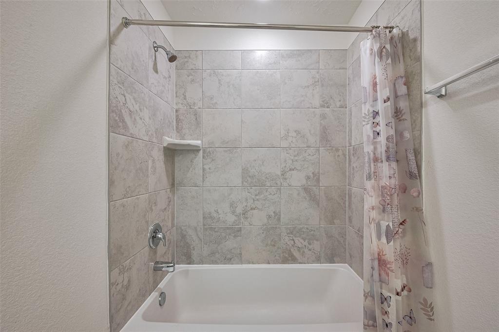 22511 Strathmore Drive, Richmond, Texas image 33